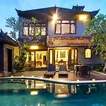 Amaryllis Kedewatan Villa