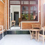 Sandora Homestay by Supala