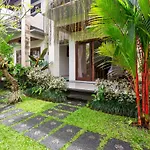 Kiskenda Cottages & Restaurant