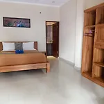 Yudis Guest House
