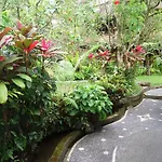 Gusti\'S Garden Bungalows