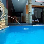 Villa Khirana Asia