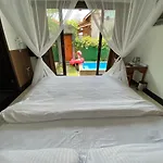Villa Khirana Asia