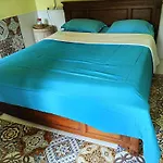 Putu Yoga Bungalow