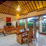 Villa Daisy