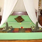 Villa Bungsil Gading