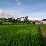 Villa Dewi 3