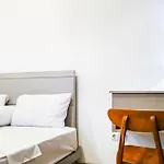 White Blue House - Private Room, Shared Pool And Kitchen - 8