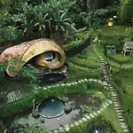 Bambu Indah Resort