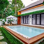 Hutan Villa By Evdekimi Ubud