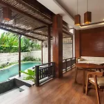 Manah Shanti Suites By Pramana Villas
