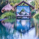Baliwood Resort - The Mansion
