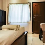 Simple Classic Room With Own Kitchen & Shared Pool