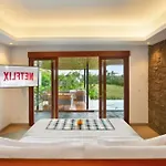 Entire 2Br Royal Ricefield Pool Zn56