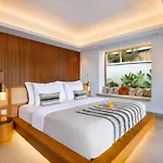Entire 2Br Royal Ricefield Pool Zn56