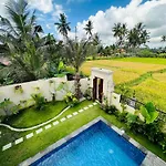 Akatara Ubud Villa