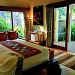 Entire 2 Bedroom Private Pool Villa Zn97