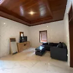 Pondok Tiara