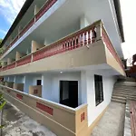 Rai Wood Carver And Homestay