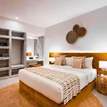 Sambara 4 Bedroom Private Pool Villa Zn202