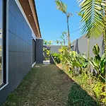 Lavatera Villa