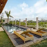 Pucuk Ubud Villa