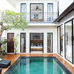 Entire Villa Luxury Peaceful Pool Views Ubud