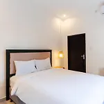 Room With Kitchen Parafrutts Ubud