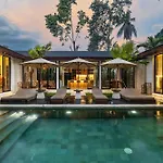 Villa Saiko By Balisuperhost