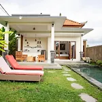 Modern Ubud Villa Parq Nearby