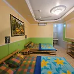 Green View Twin Bed Exotic Room