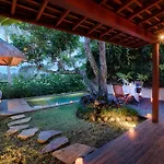 Temuku Ubud Villas