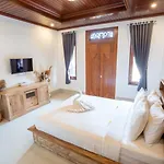 Tiara Guest House
