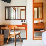 1Bdr Misty River-2 - Construction Nearby - Disc