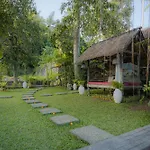 Tropical Kasbah Neighbourhood With Ubud Riverside View