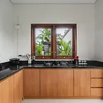 Villa Guru 2 By Balisuperhost