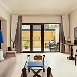Cascades Suites