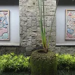 Pondok Mekar Villa Rose