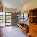 Eveuss Villa