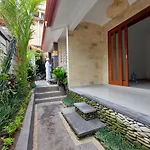 Nugraha Guesthouse 1