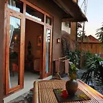 Ubud Artvilla