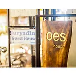 Oes House