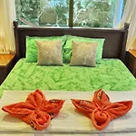 Soni Backpacker House
