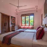 Maruti Lane Villa
