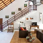 Villa Candi Kecil Tujuh By Villa Finder