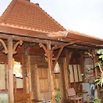 Ogek Home Stay