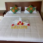 Happy Inn 2