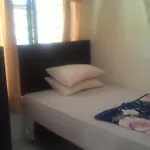 Liang House And Hostel
