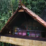 Lounge Spa Club Bali Dacha