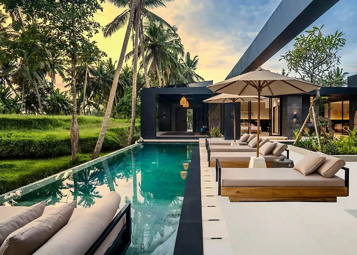 Villa Palm Paradise By Balisuperhost